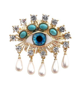 Брошь "look around" с магнезитом, ювелирным стеклом и жемчугом "Майорка"