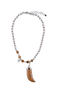 Колье из микса полудрагоценных и искусственных вставок (бижутерия)