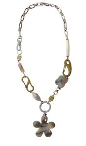 Колье из микса полудрагоценных и искусственных вставок (бижутерия)